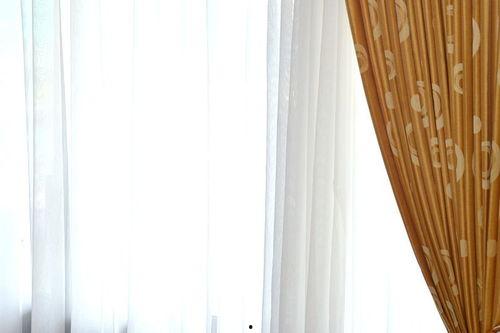 头条号拍窗帘违规吗,头条号拍窗帘违规解析