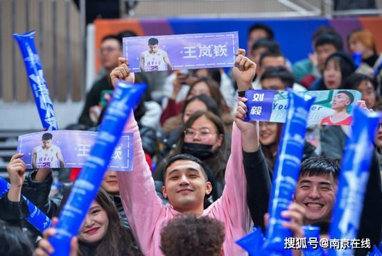 郑州全明星之夜比赛,激情碰撞，星光熠熠的篮球盛宴