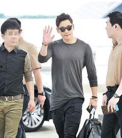 韩国男明星飞机服,飞机服造型惊艳亮相