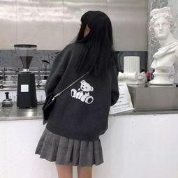 网红全身黑衣服,揭秘网红的神秘时尚风格”